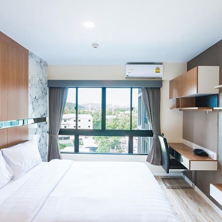Akira Hotel Si Racha Exteriör bild