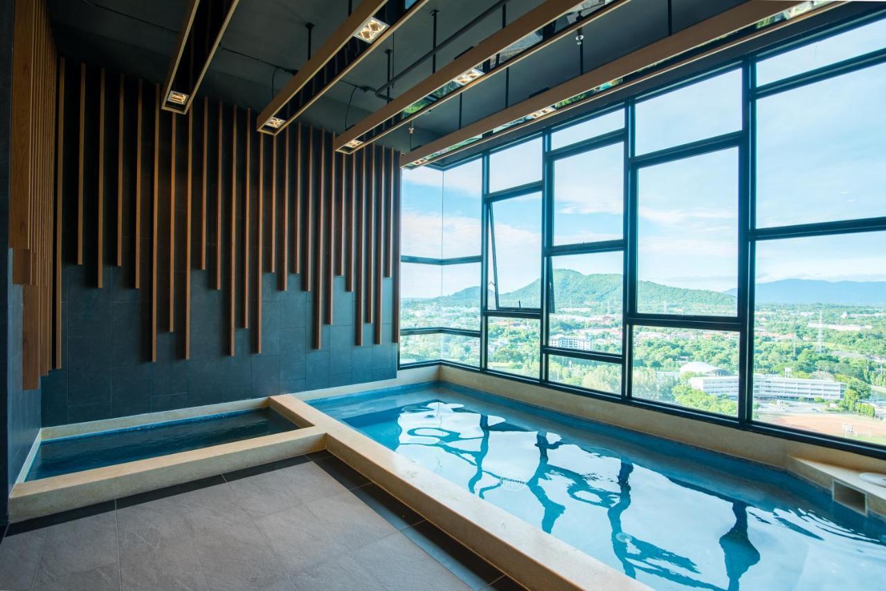 Akira Hotel Si Racha Exteriör bild